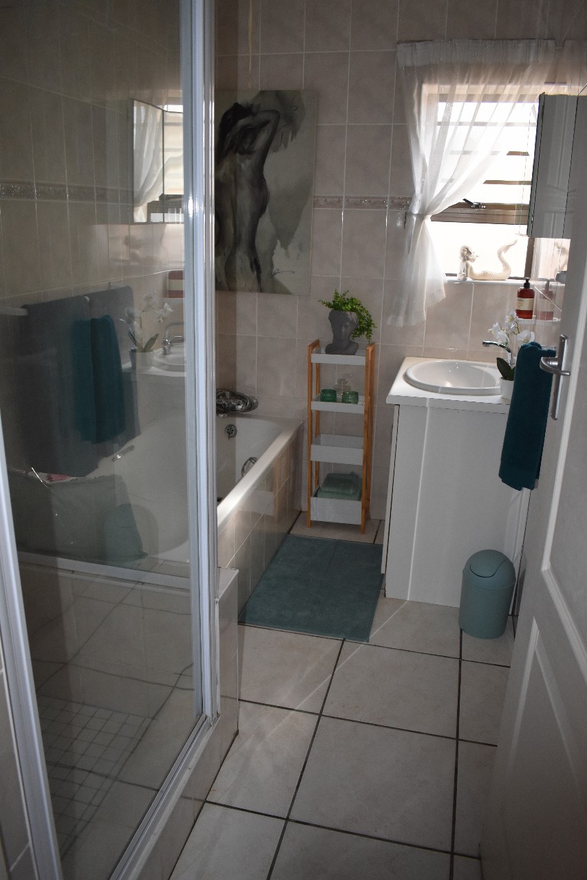 3 Bedroom Property for Sale in Bodorp Western Cape